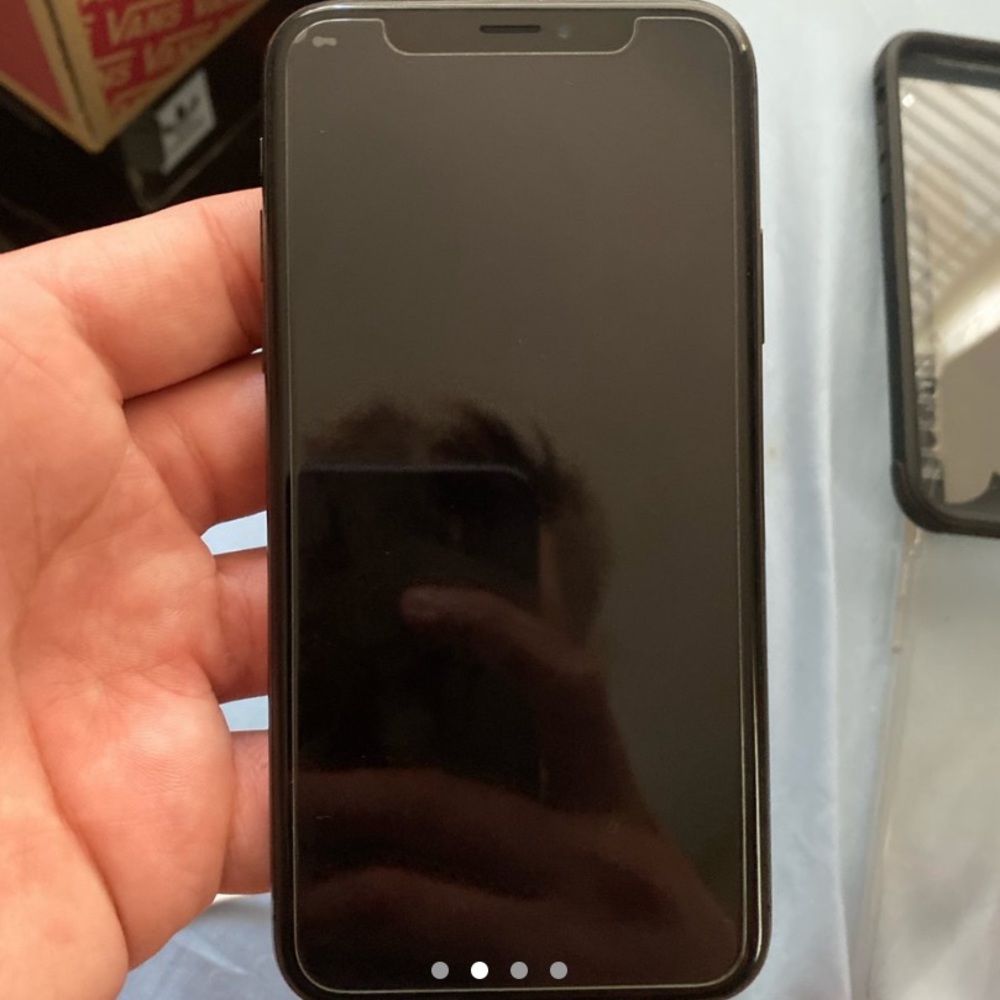 Apple iPhone X 256GB AT&T